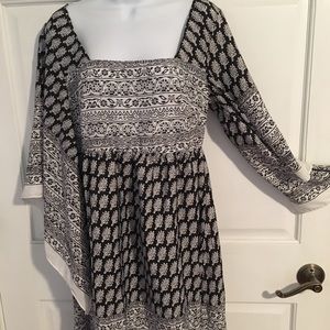 🔵 Cute Longsleeve Blouse